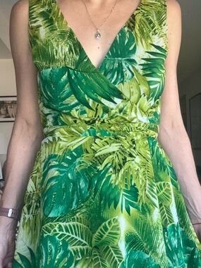 Gabby Skye Green Tropical Leaf Wrap Dress